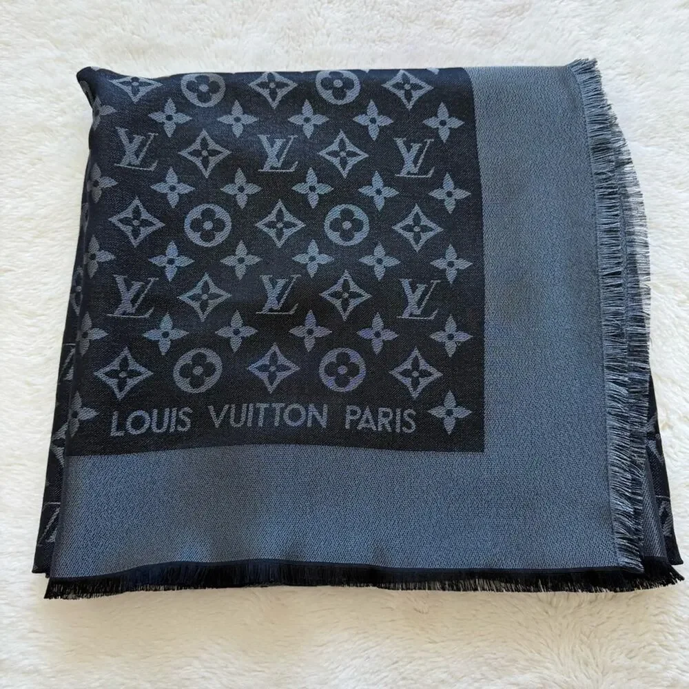 Louis Vuitton silk/wool sharf black and silver Authentic Retail 1200$ - Picture 1 of 7
